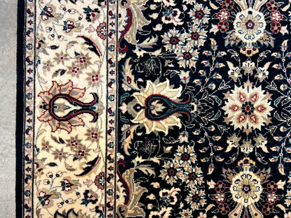 3'1"x5' Hand-Knotted 100% Wool Pile Lahovere Rug