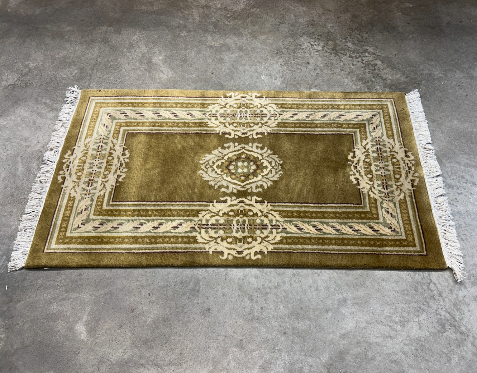 2'11"x5'1" Hand-Knotted 100% Wool Pile Oriental Area Rug - Carpet