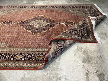 6'8"x10'1" Fine Hand-Knotted Wool & Silk Blend Tabrize Mahi Carpet - Area Rug