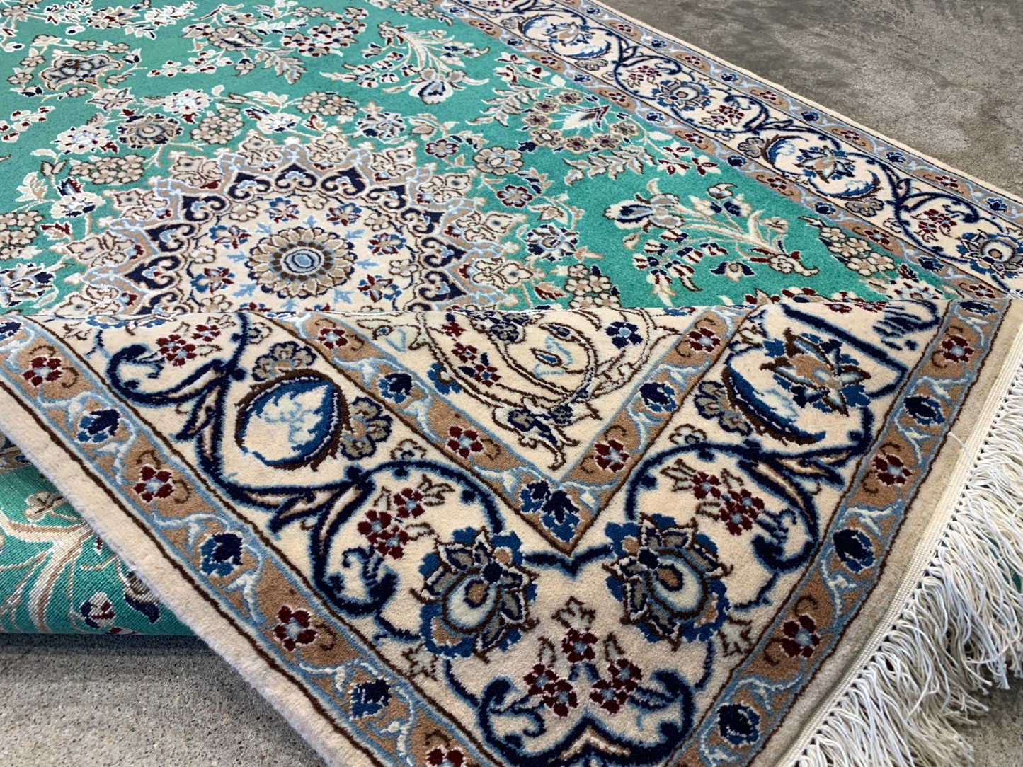 3'3"x4'9'' Very Fine Hand-Knotted Silk & Wool Naine Area Rug - Carpet