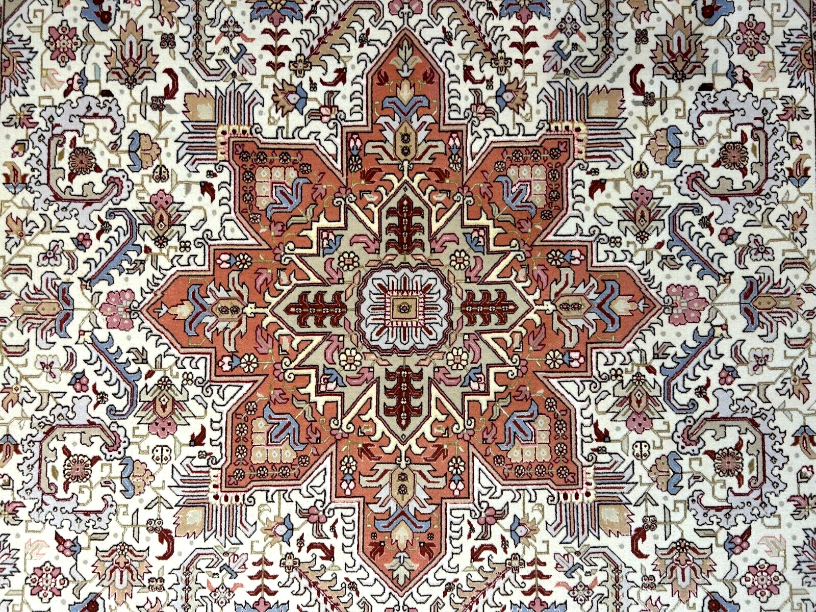 6'7"x9'10" Fine Hand-Knotted Wool & Silk Blend Tabrize Herize Carpet - Area Rug