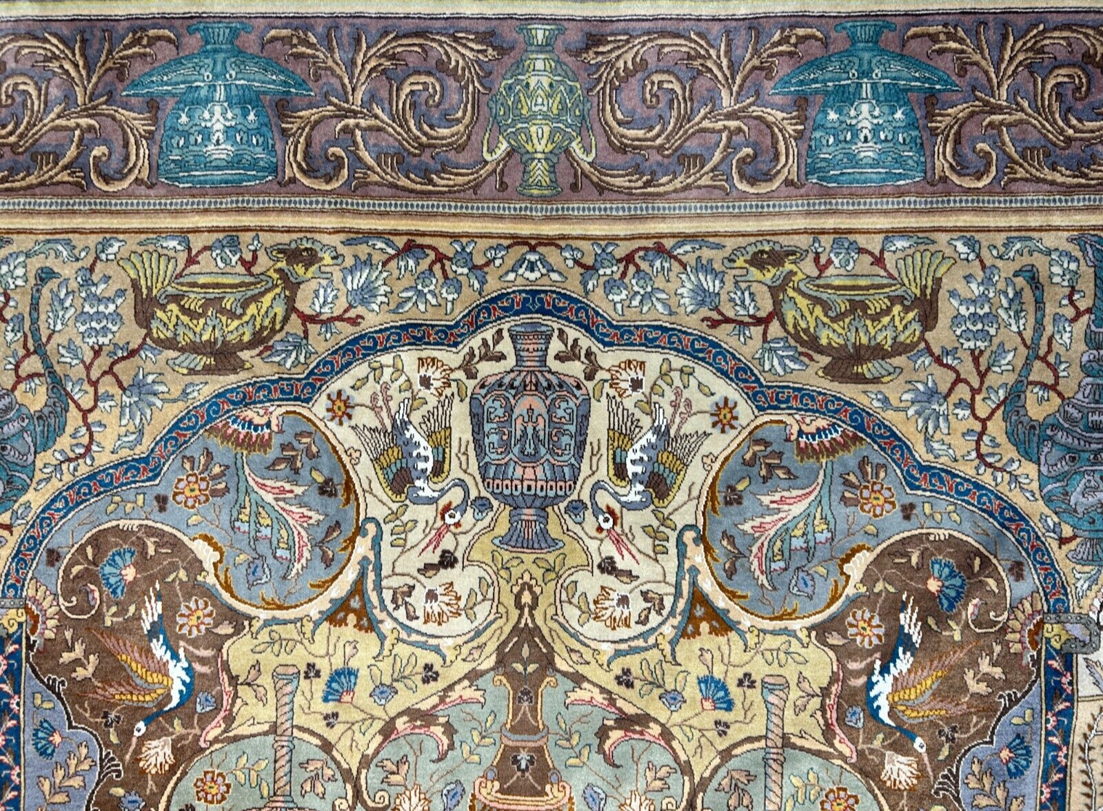 Exquisite 5'10"x8'3" Hand-Knotted Wool & Silk Blend Tabrize Carpet - Area Rug