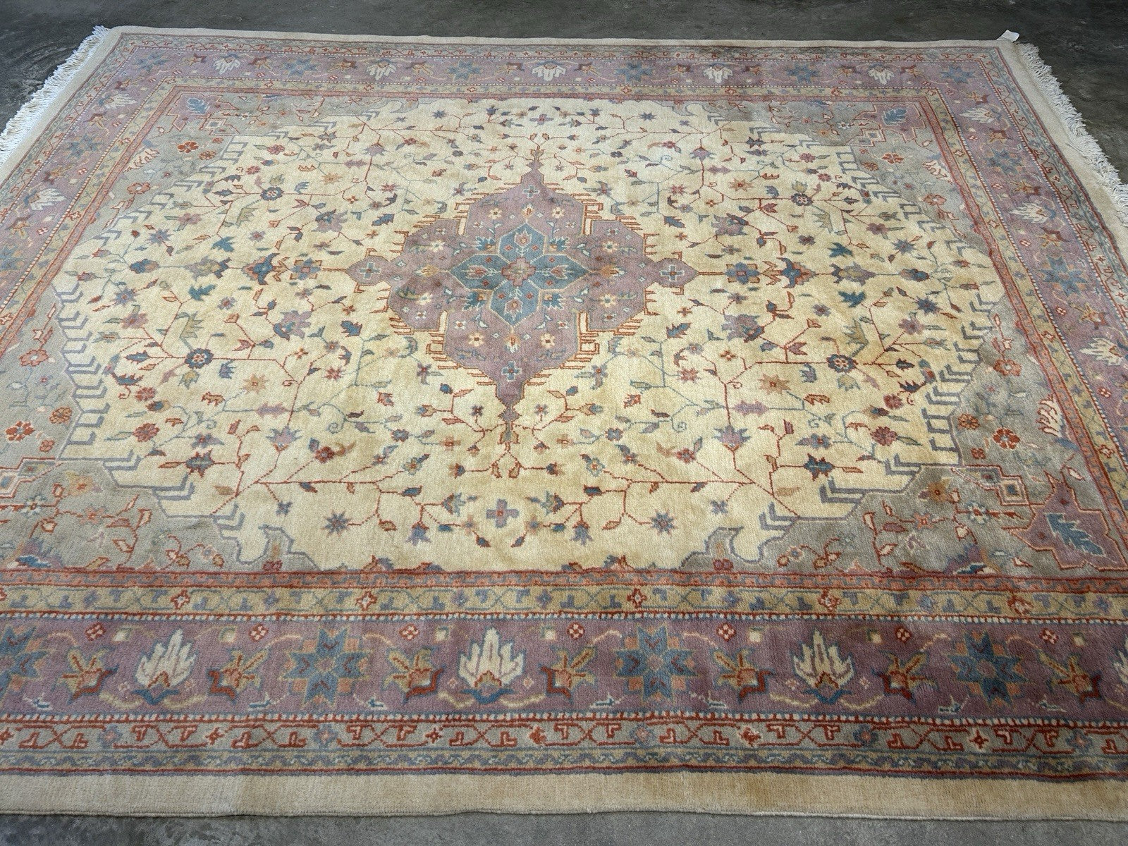 7’10”x9’6” Hand-Knotted 100% Wool Pile Oriental Area Rug - Carpet