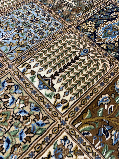 4'6"x7' Fine Hand-Knotted 100% Wool Pile Qume Rug