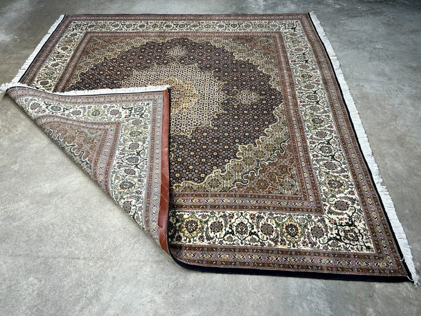 6'6"x6'8" Very Fine Hand-Knotted Wool & Silk Tabrize Rug