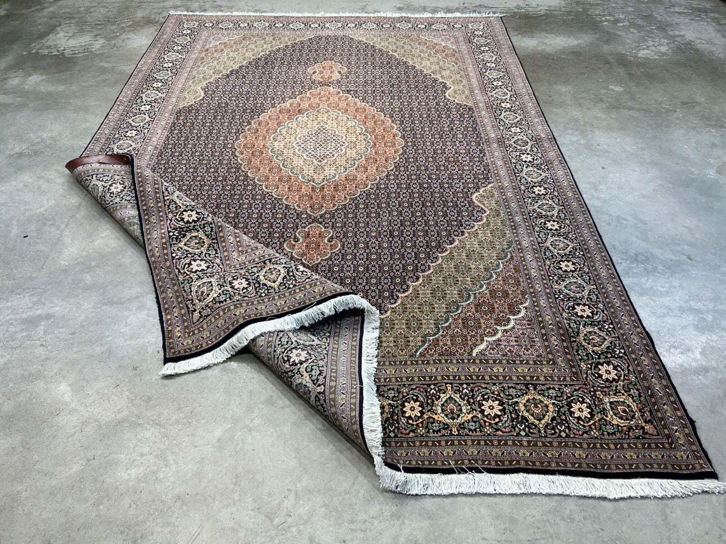 6'7"x9'9" Fine Hand-Knotted Wool & Silk Blend Tabrize Mahi Carpet - Area Rug