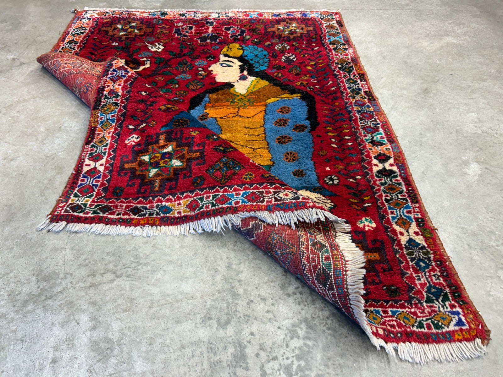 4'2"x5'3" Gorgeous Hand-Knotted 100% Wool Pile Pictorial Area Rug - Carpet