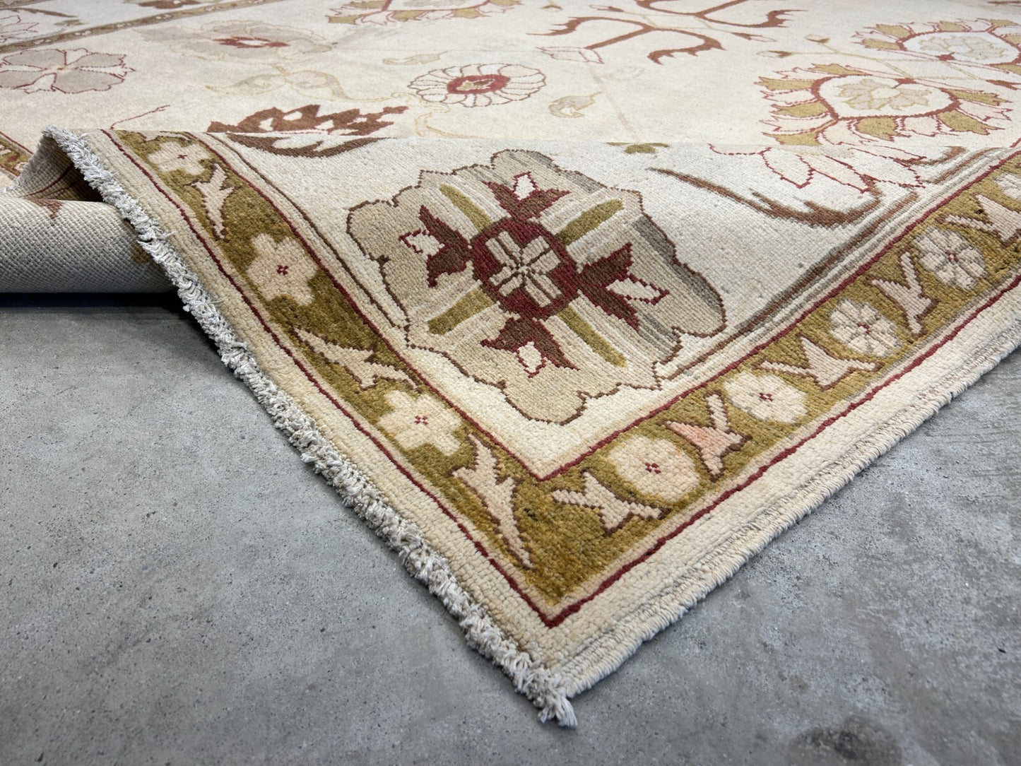 7'0"x9'3" Hand-Knotted 100% Wool Pile Indian Arut Carpet - Area Rug