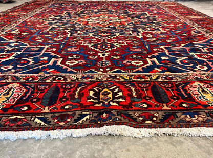 10'5"x12'8" Hand-Knotted 100% Wool Pile Bakhtiarie Rug