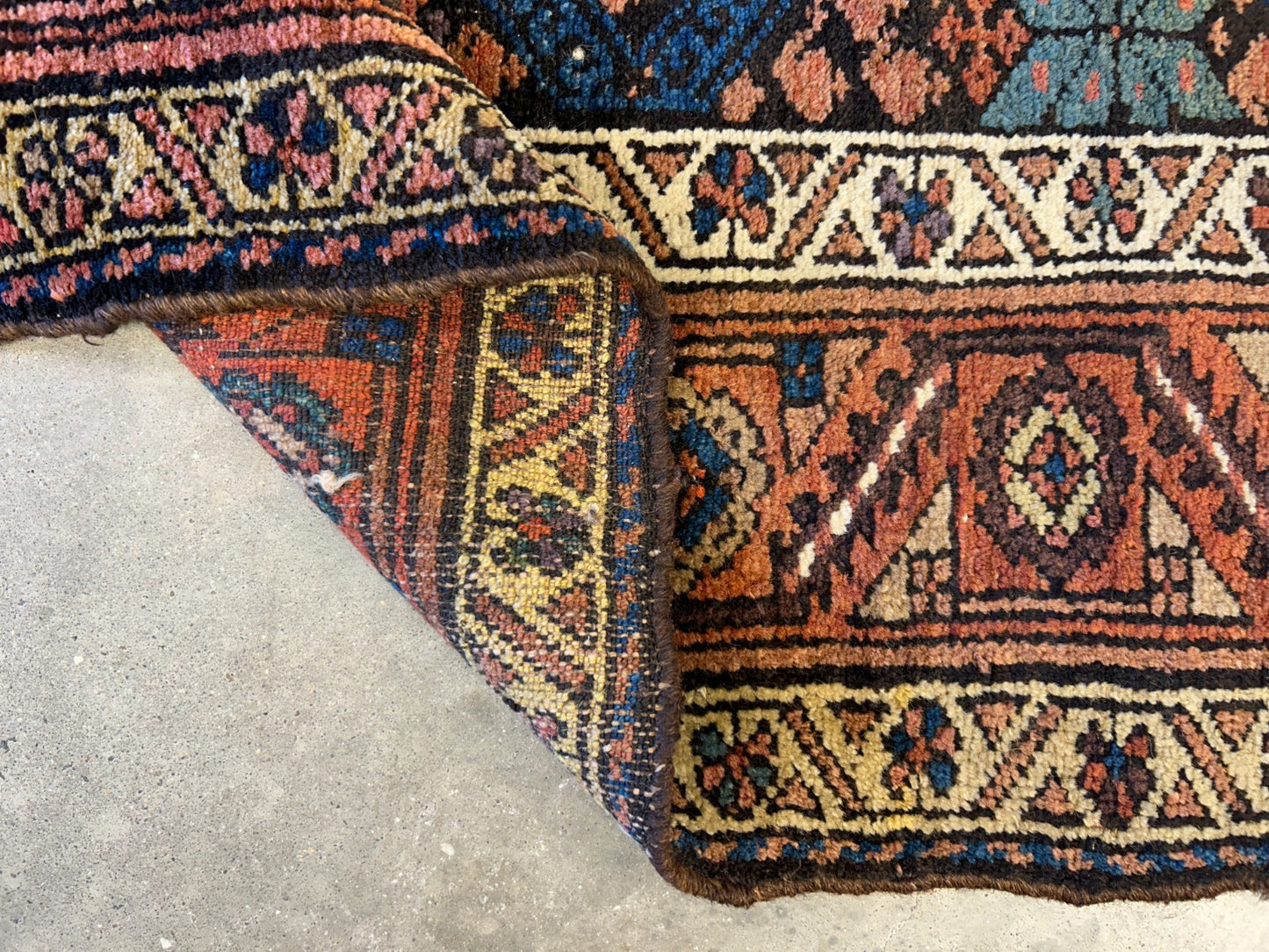 3'4"x6'6" Antique Hand-Knotted 100% Wool Pile Kordish Area Rug - Carpet