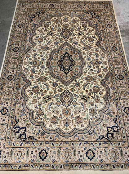 4'0'' x 6'1'' Very Fine Hand-Knotted 100% Wool PakPersian Area Rug - Carpet