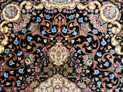 6'6"x9'6" Exquisite Extra-Fine Hand-Knotted 100% Silk Qume Carpet - Area Rug
