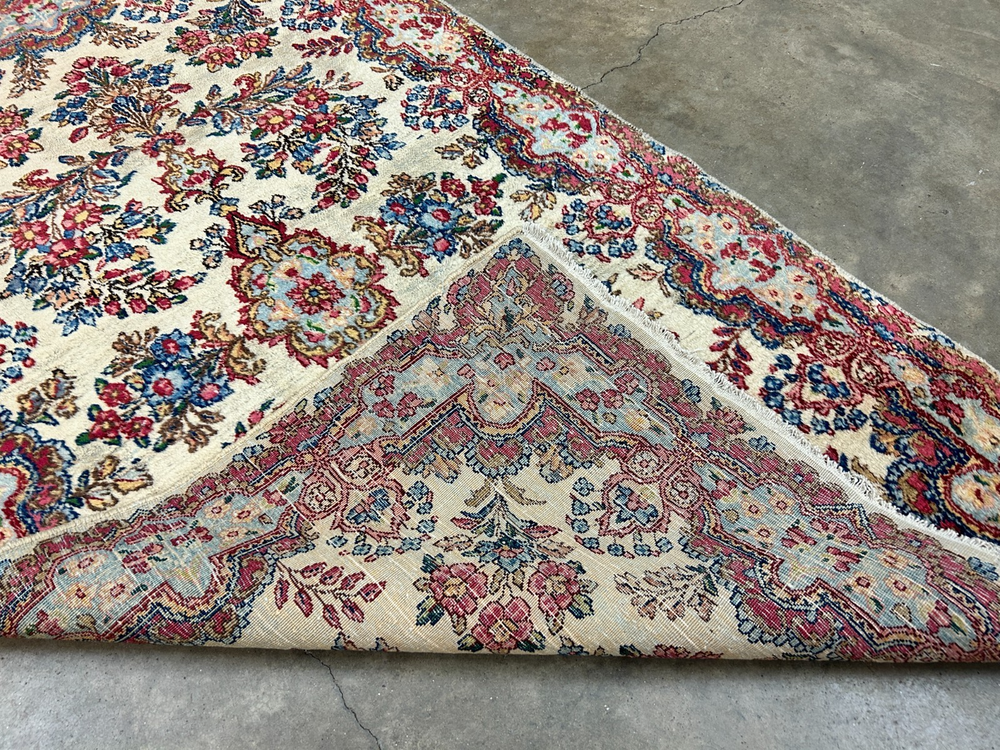 2'11"x5'1" Antique Hand-Knotted 100% Wool Pile Kermane Area Rug - Carpet