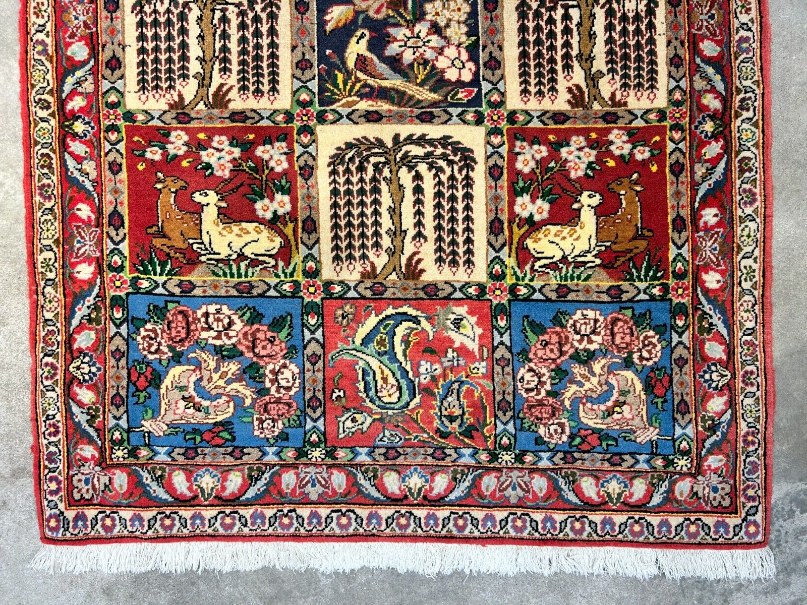 3'5"x5'2" Hand-Knotted 100% Lamb Wool Bakhtiarie Carpet - Area Rug