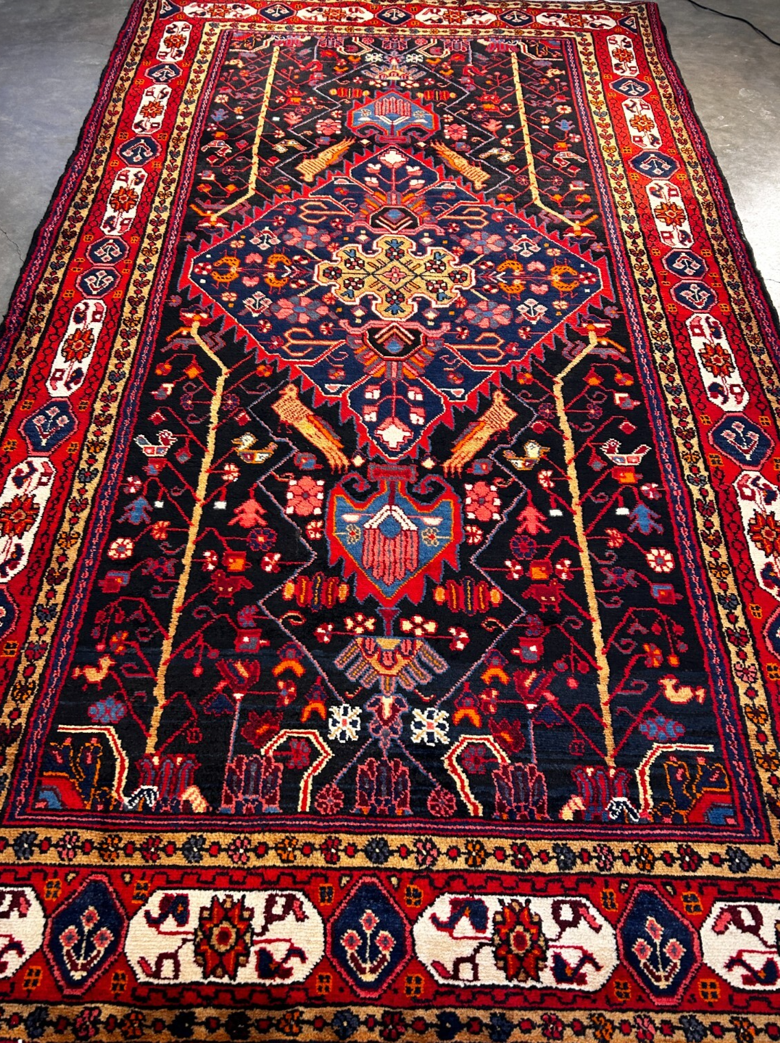 5'6" x 10'5" Hand-Knotted 100% Wool Carpet - Nahavande Area Rug