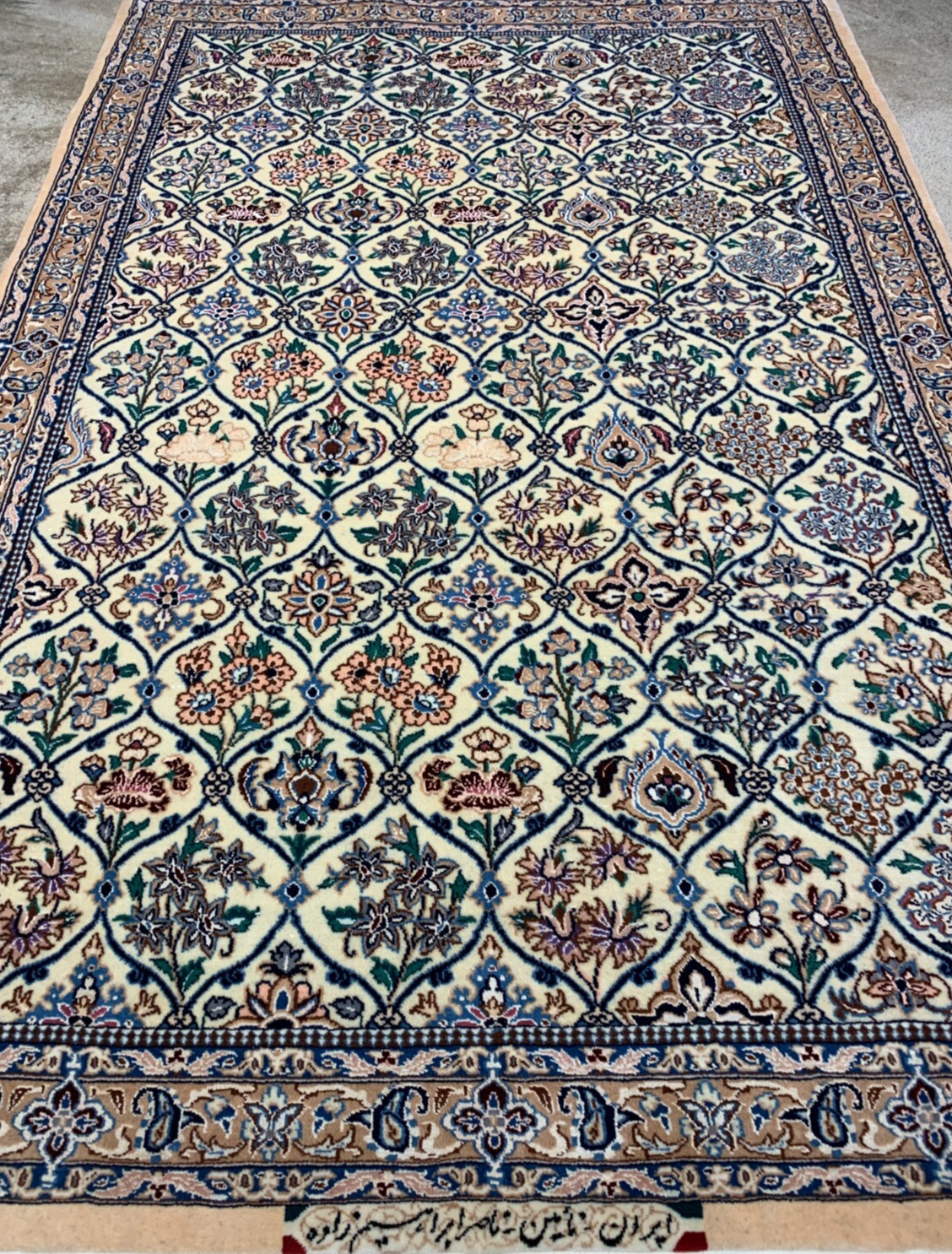 3'2"x4'10'' Very Fine Hand-Knotted Silk & Wool Naine Area Rug - Carpet