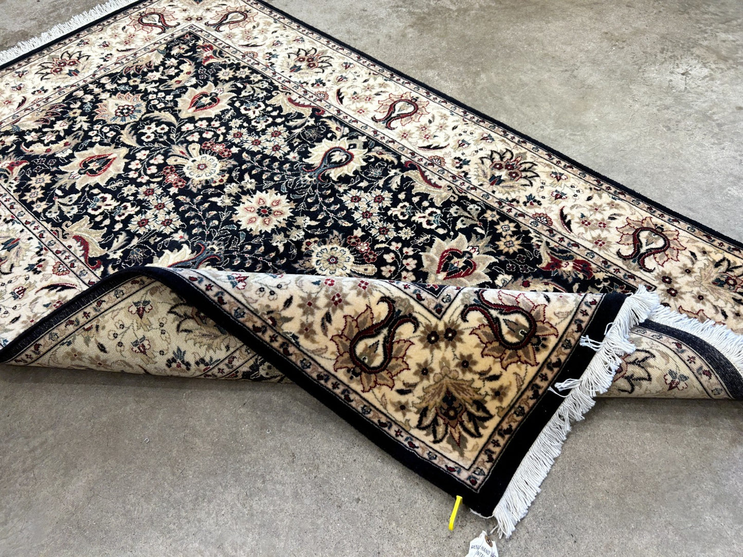 3'1"x5' Hand-Knotted 100% Wool Pile Lahovere Rug