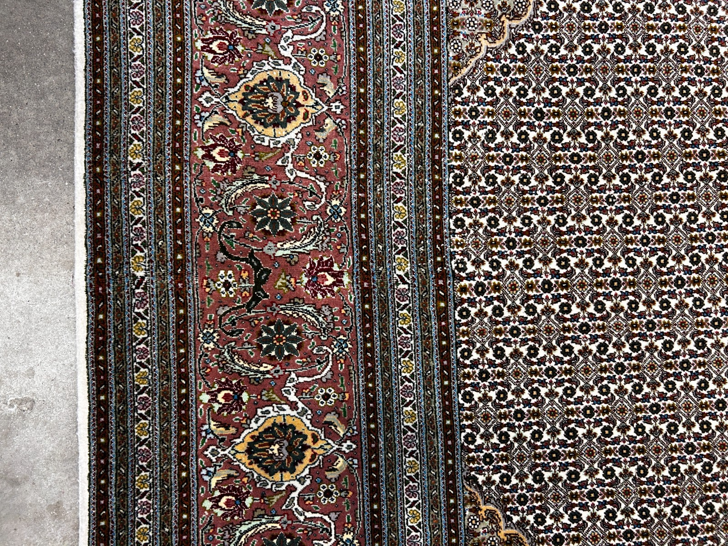 8'3"x11'1" Hand-Knotted Silk & Wool Tabrize Fish Style  Rug - Carpet