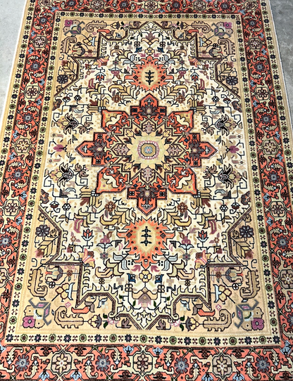 3'4"x4'10'' Hand-Knotted Silk & Wool  Pile Tabrize Area Rug
