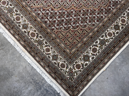 8'3"x11'4'' Hand-Knotted  100% Wool Pile Tabrize Mahi Area Rug