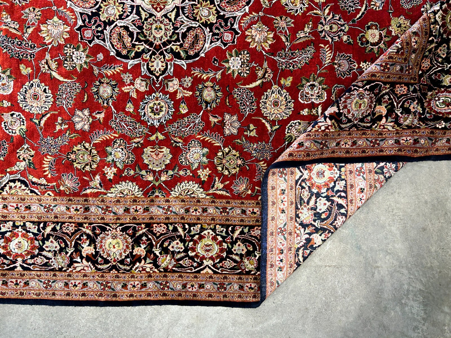6'10"x9'9" Exquisite Hand-Knotted 100% Silk Kashane Rug