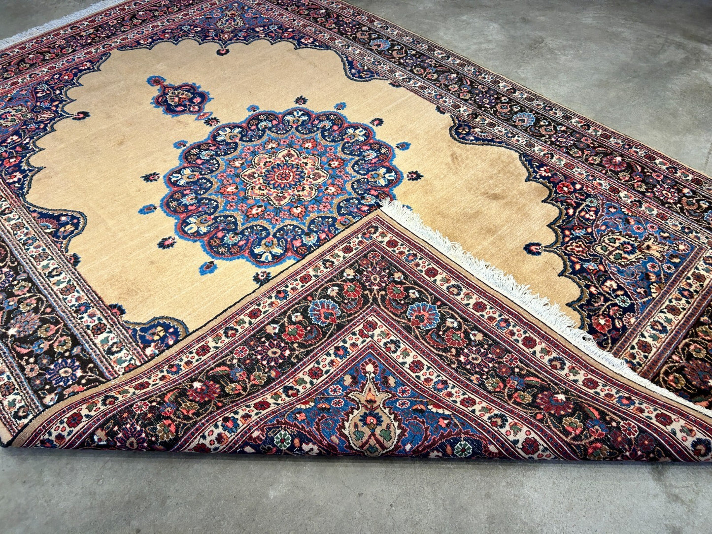 6'11"x10'3" Antique Hand-Knotted Wool Oriental Mood Rug - Area Carpet