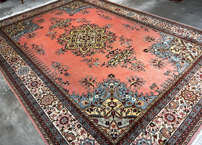 8'4" x 11'10'' Hand-Knotted 100% Wool Pile Romany Area Rug