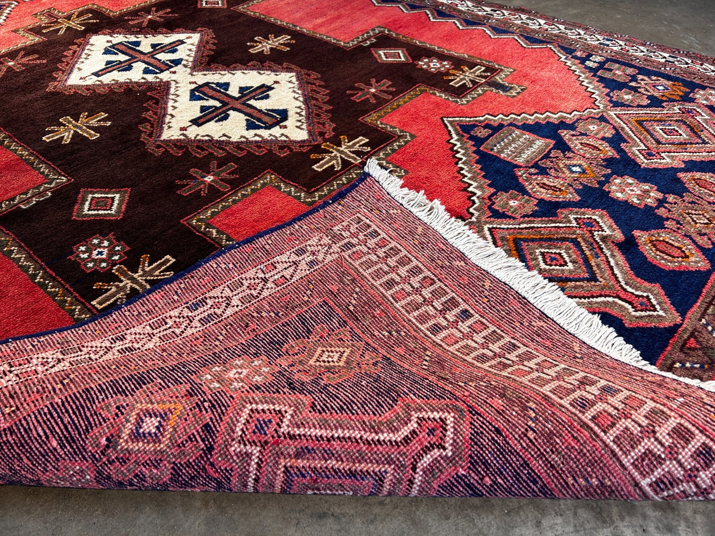 5'6" x 7'9" Hand-Knotted 100% Wool Hamadane Area Rug