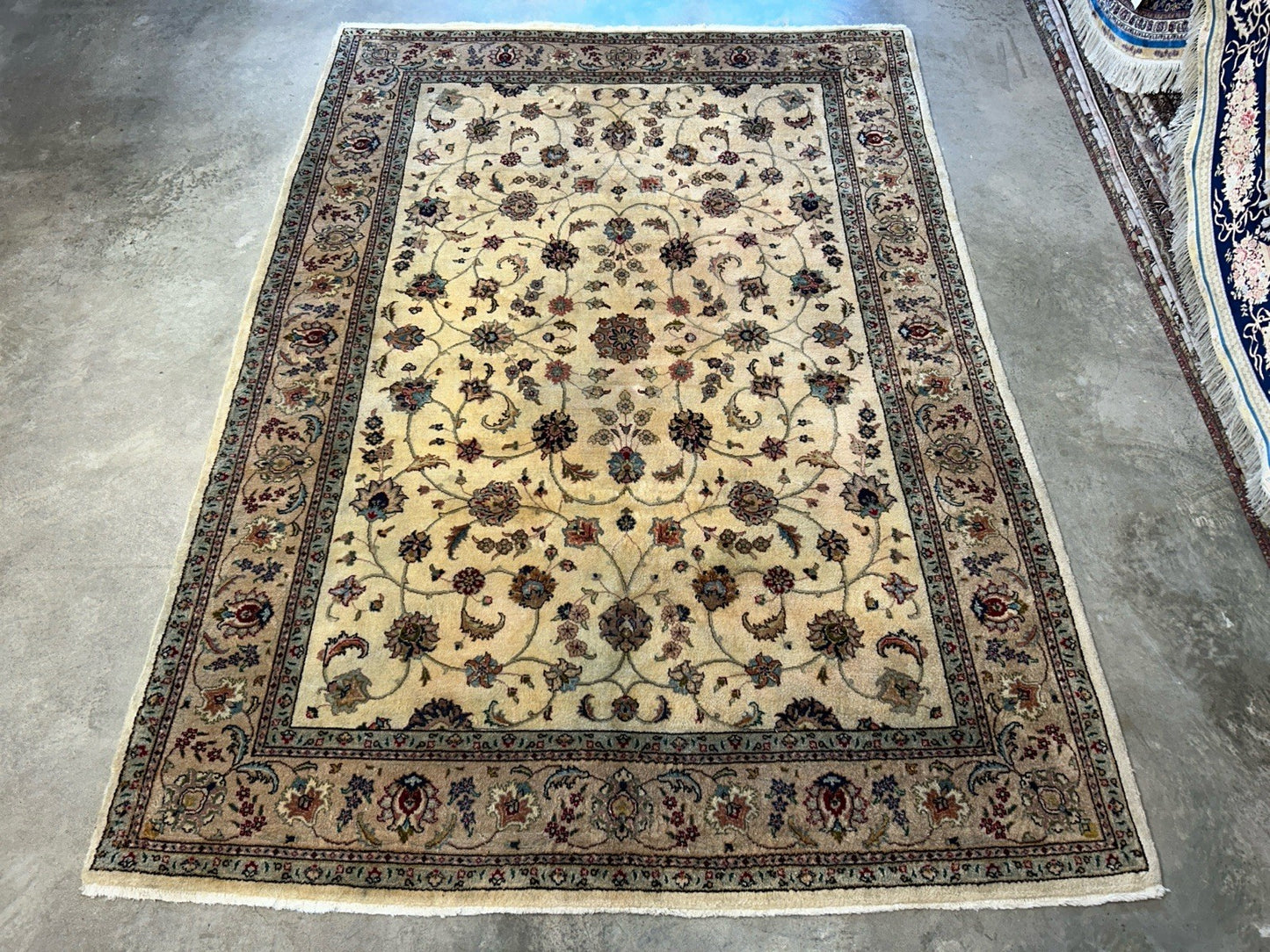 7’x9’11” Vintage Hand-Knotted 100% Wool Pile Tabrize Area Rug - Carpet