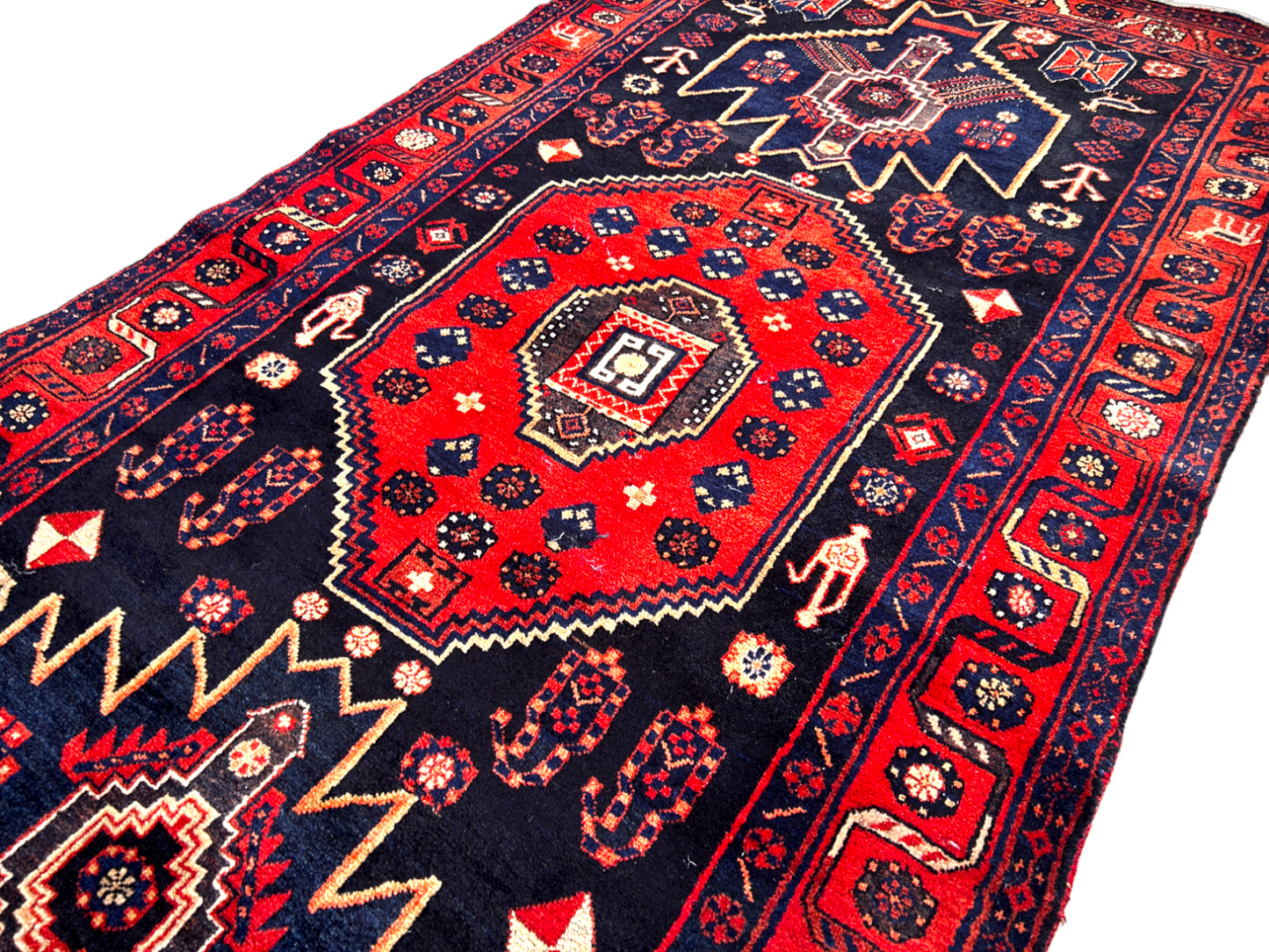 4'7" x 9'5" Hand-Knotted 100% Wool Carpet - Bidjare Area Rug