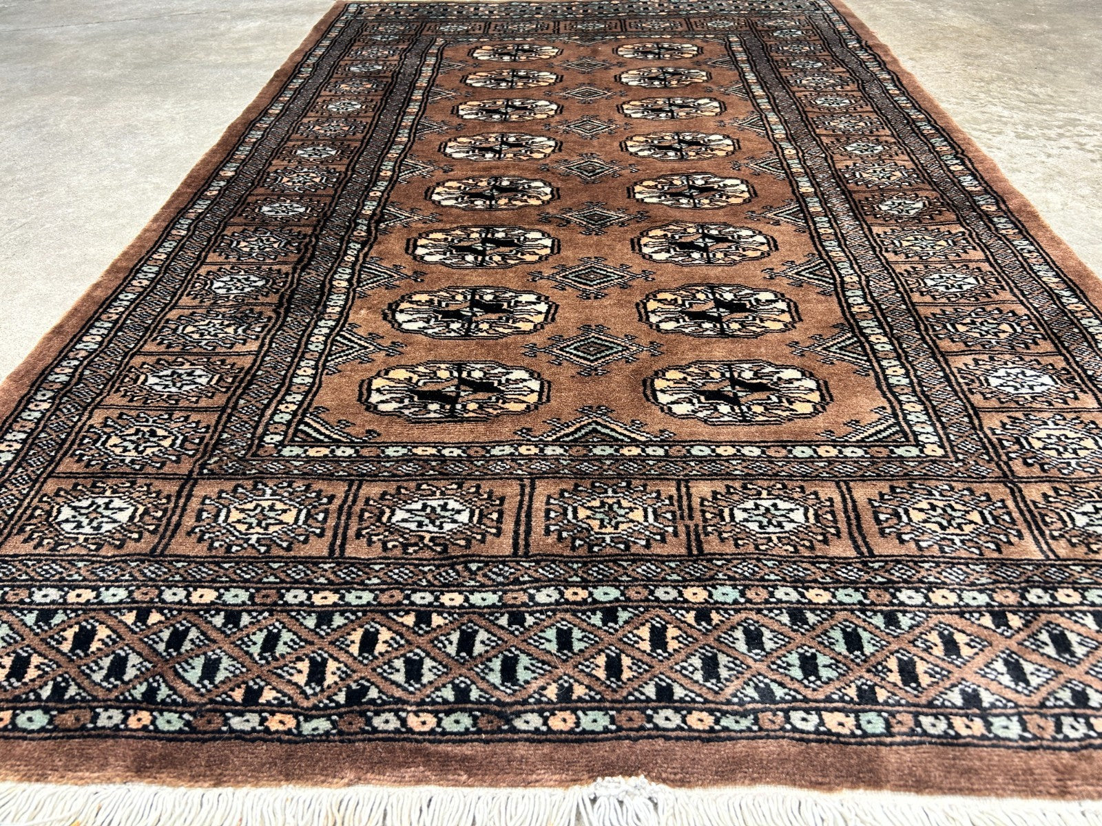 3'1"x5' Hand-Knotted 100% Wool Pile Bokhara Rug