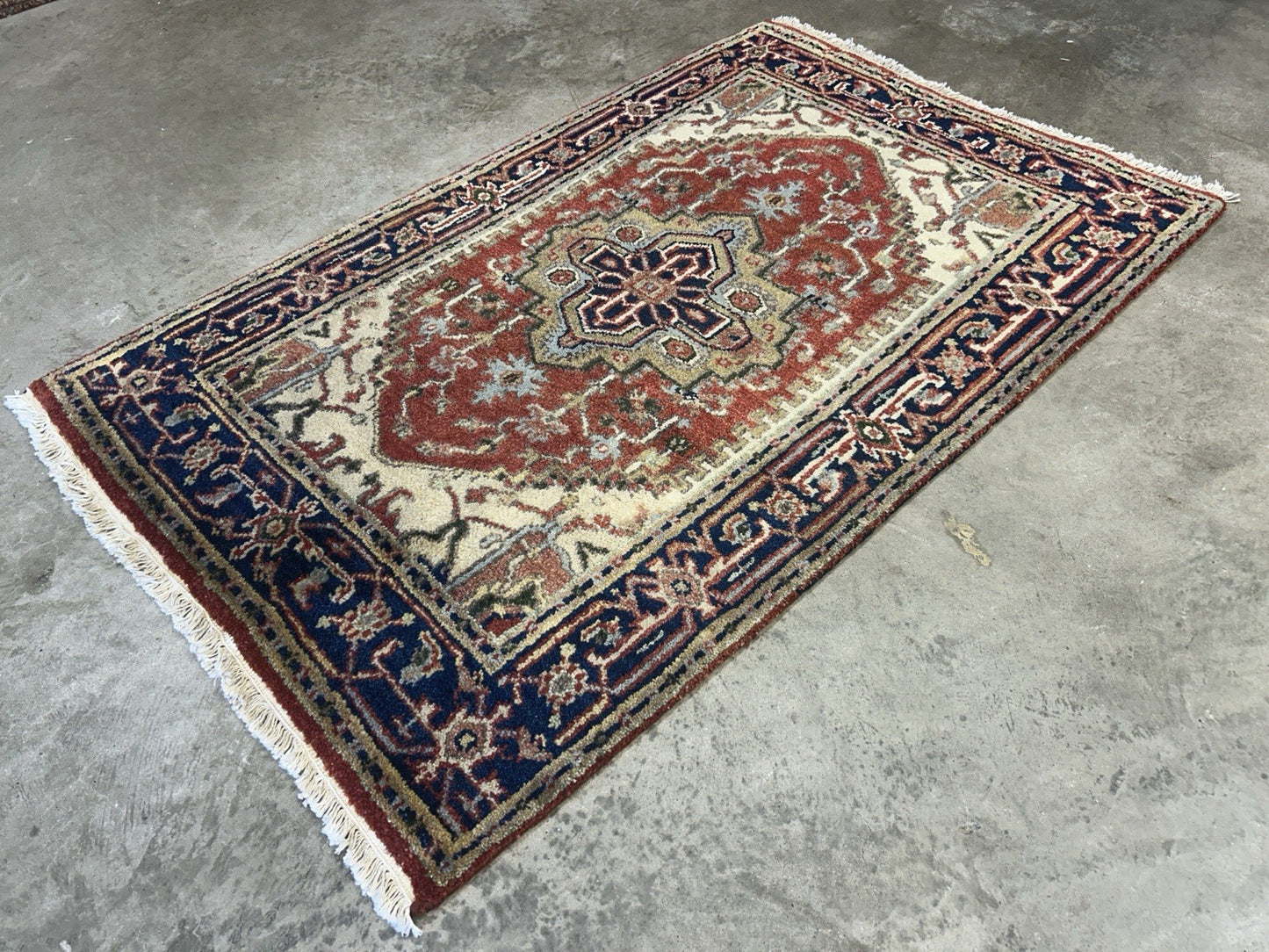 3’x4’9" Hand-Knotted 100% Wool Indoserapi Area Rug - Carpet