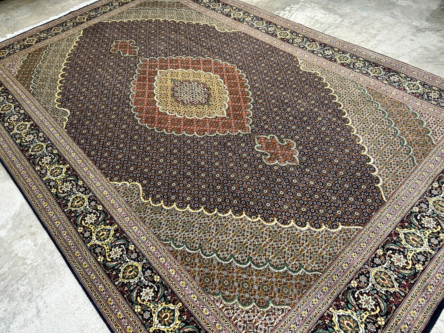 6'8"x10'3" Fine Hand-Knotted Wool & Silk Blend Tabrize Mahi Carpet - Area Rug