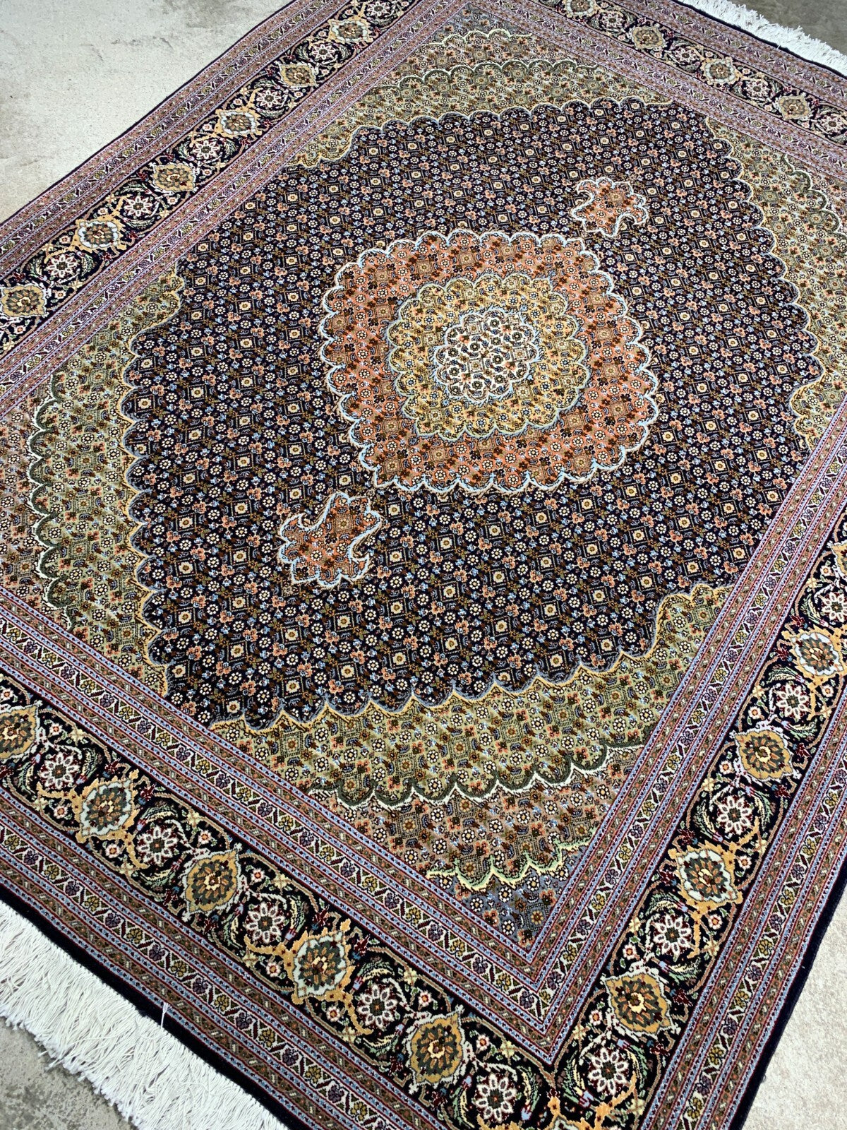 5'x6'5" Fine Hand-Knotted Wool & Silk Blend Tabrize Mahi Carpet - Area Rug