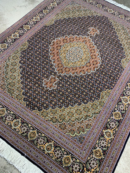 5'x6'5" Fine Hand-Knotted Wool & Silk Blend Tabrize Mahi Carpet - Area Rug