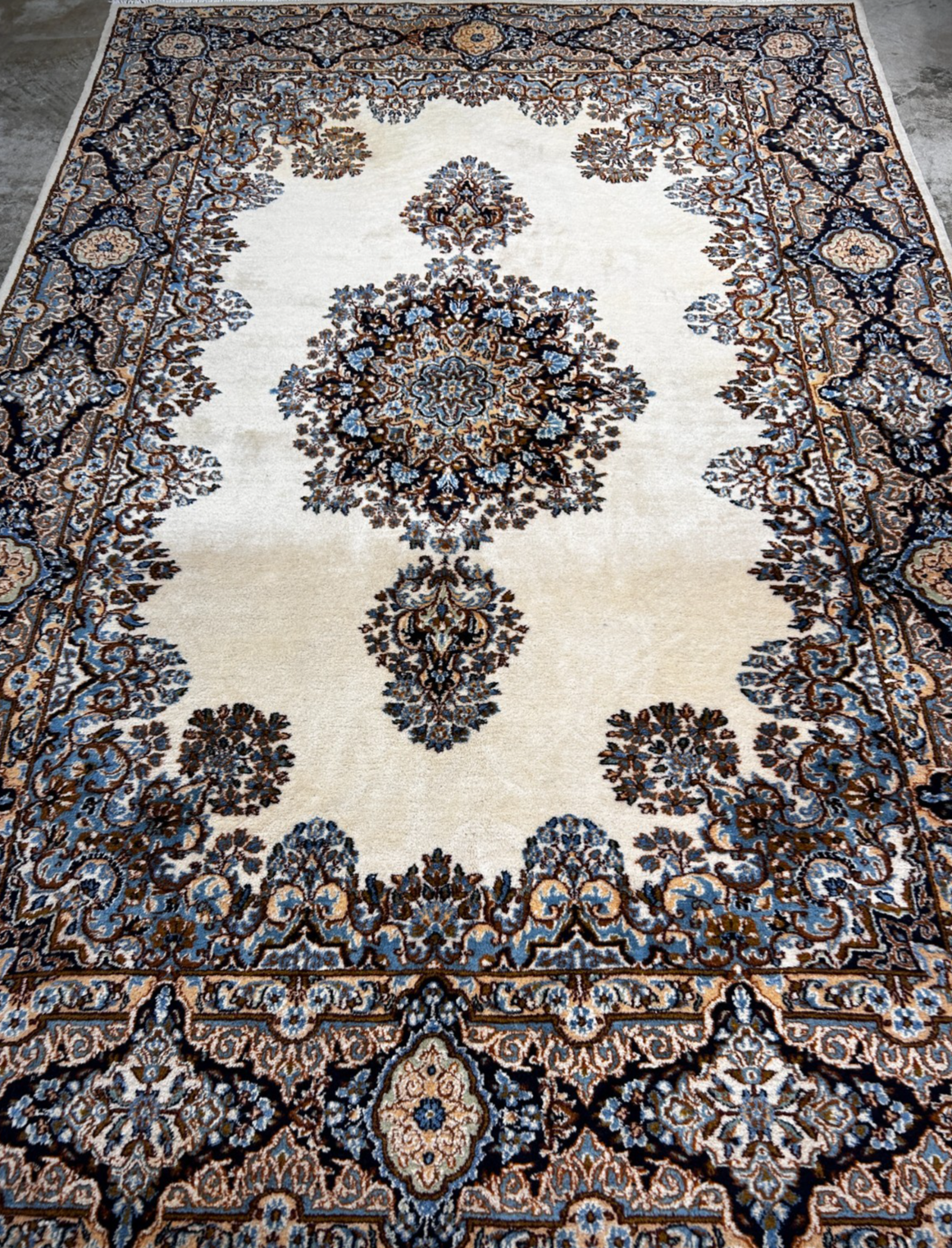 7'4"x10'10" Hand-Knotted 100% Wool Kermane Area Rug - Carpet