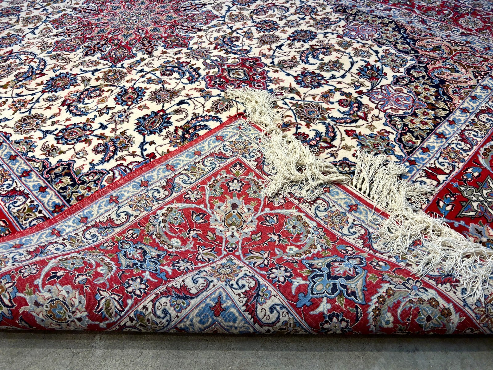 6'9"x10'1" Extra-Fine Hand-Knotted Wool & Silk Blend Isfahane Carpet - Area Rug
