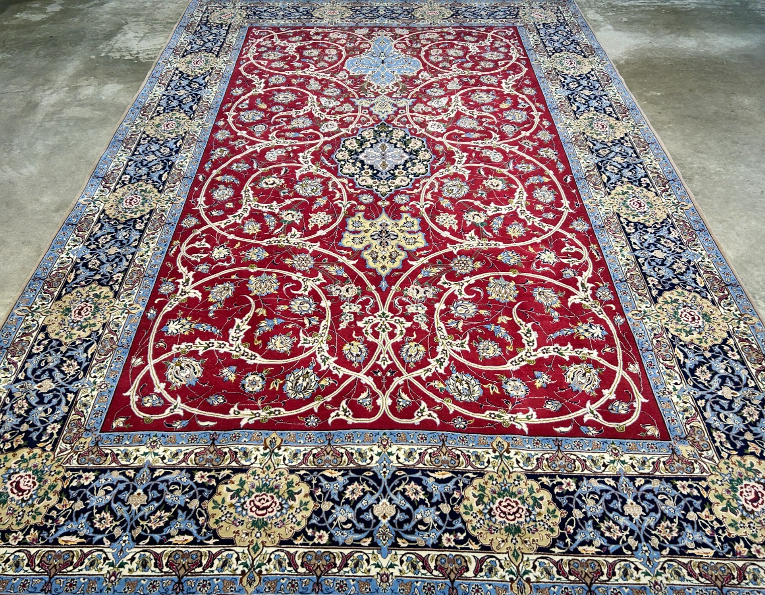 6'10"x10'4"Extra Fine Hand-Knotted Wool & Silk Isfahane Rug - Area Carpet