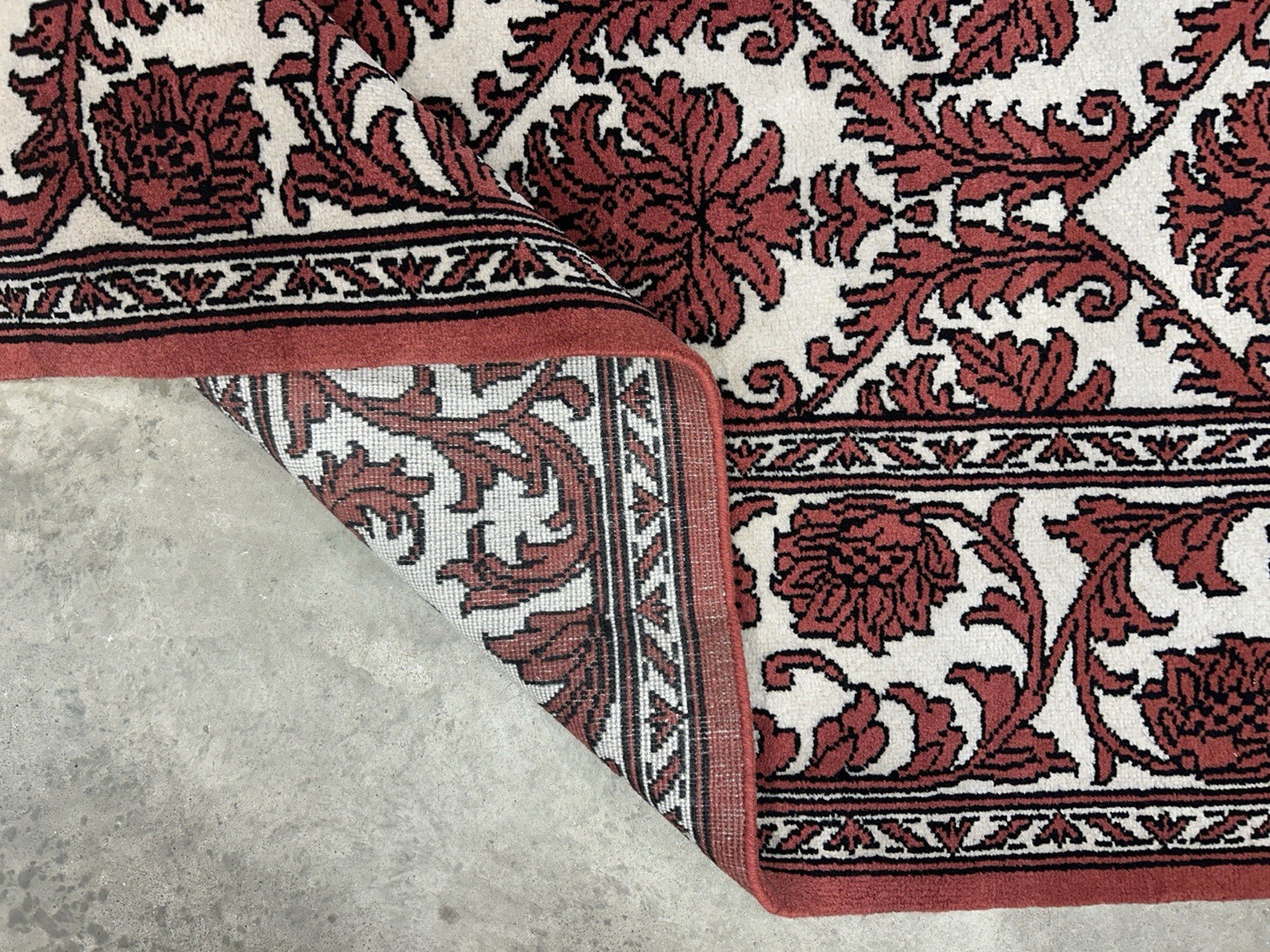 8’x9’11” Hand-Knotted 100% Wool Pile Oriental Area Rug - Carpet