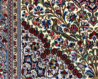 3'5"x4'9'' Very Fine Hand-Knotted 100% Wool Pile Qume Prayer Rug