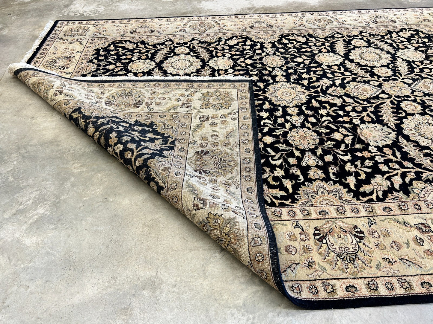 8'10"x12'7" Hand-Knotted 100% Lamb Wool IndoAgra Carpet - Area Rug