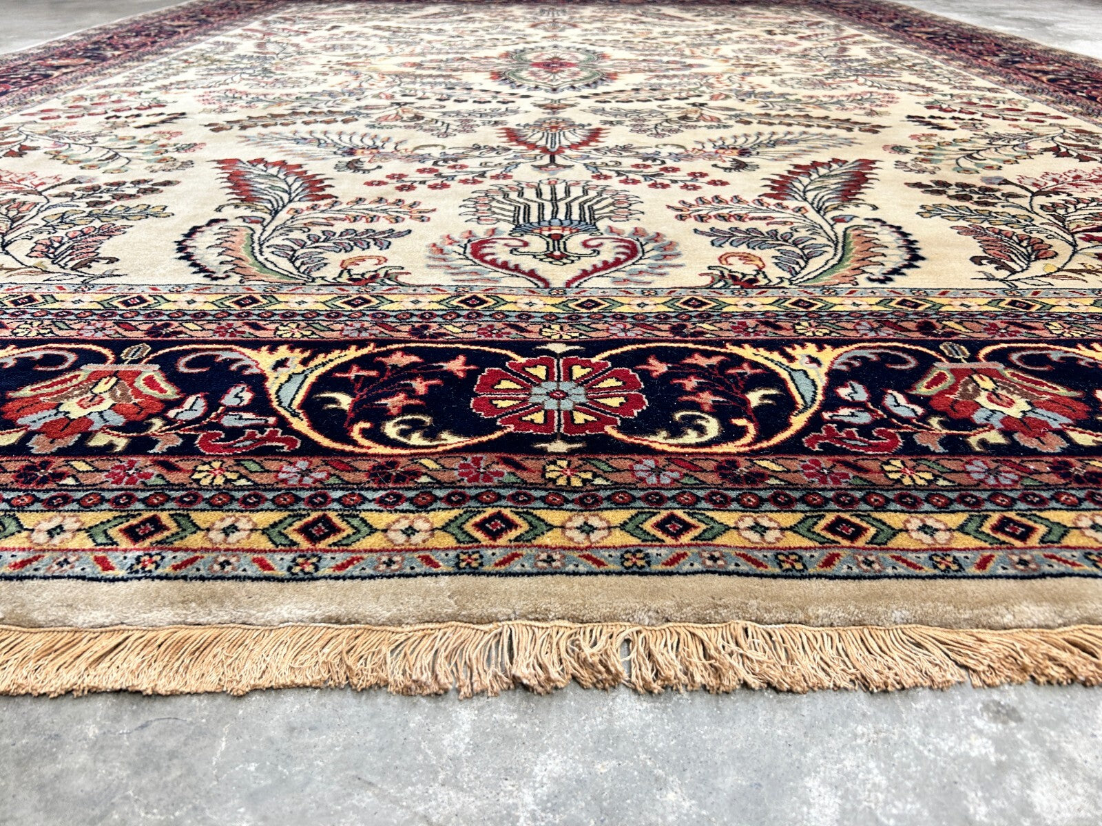 9'x12' Hand-Knotted 100% Lamb Wool Pile Sarouk Carpet - Area Rug