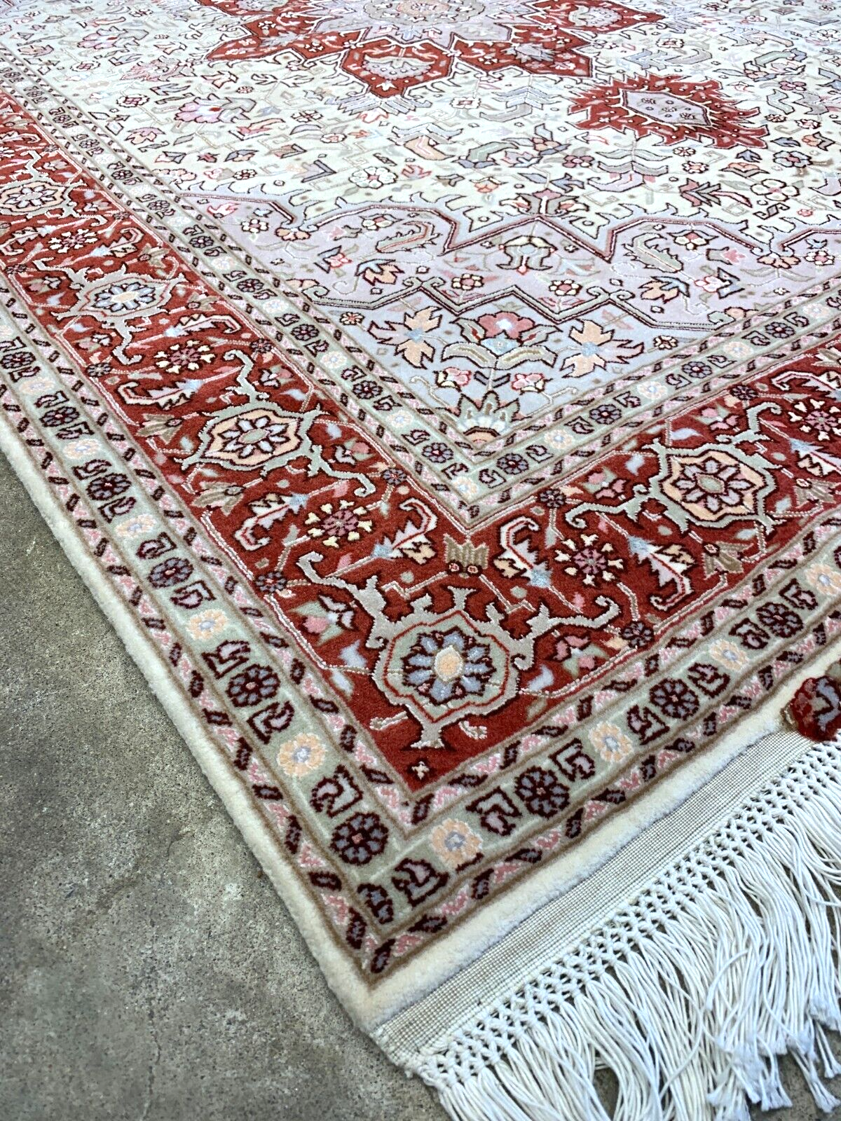 4'10"x6'8" Very Fine Hand-Knotted Wool & Silk Blend Tabrize Carpet - Area Rug