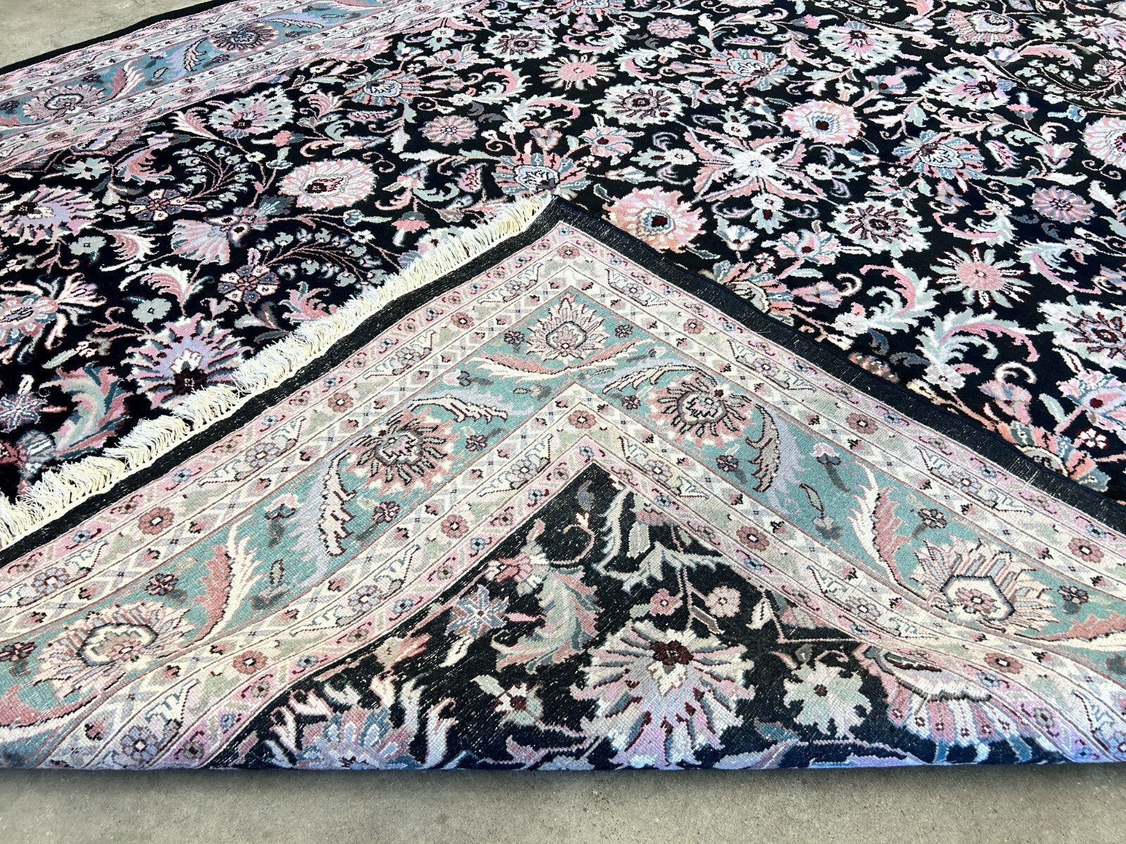 8'10" x 11'10" Hand-Knotted 100% Wool Carpet - Kashane Design Area Rug