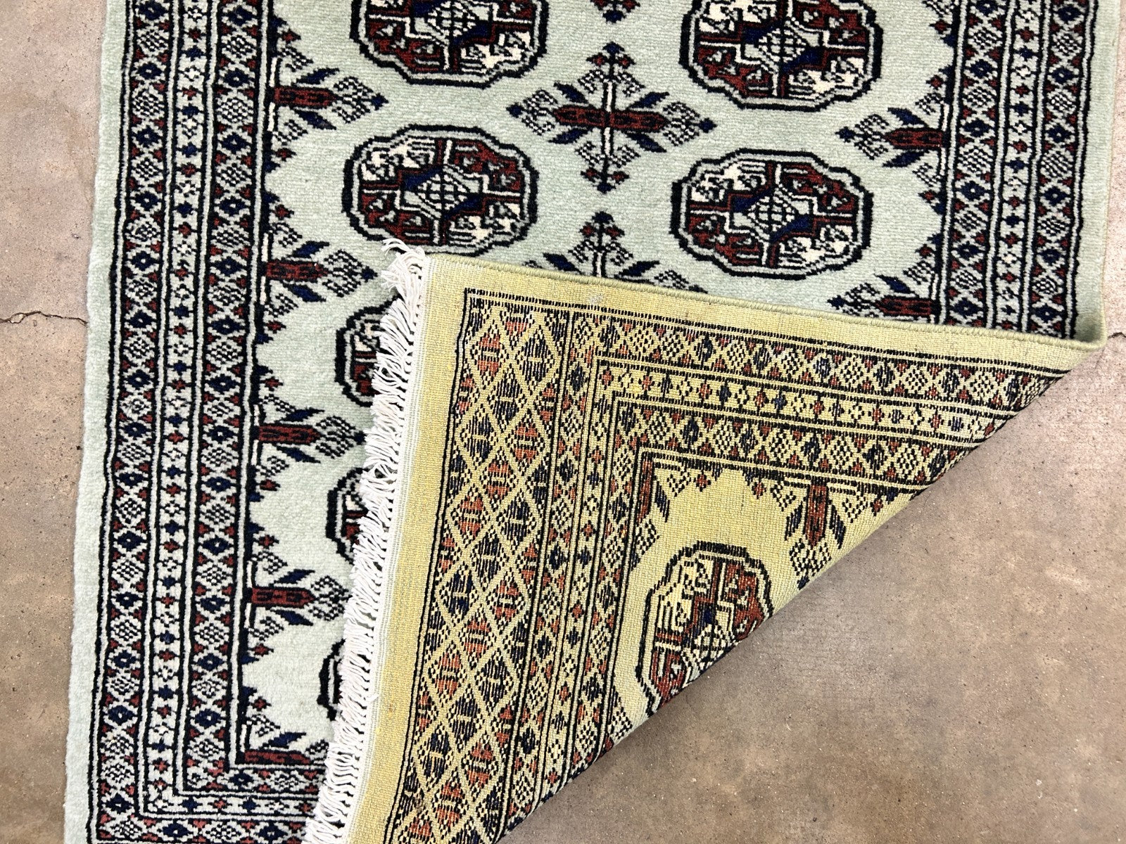 2'7"x4'2" Hand-Knotted 100% Wool Pile Bokhara Rug