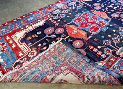 4'0" x 7'8" Hand-Knotted 100% Wool Pile Nahavande Area Rug