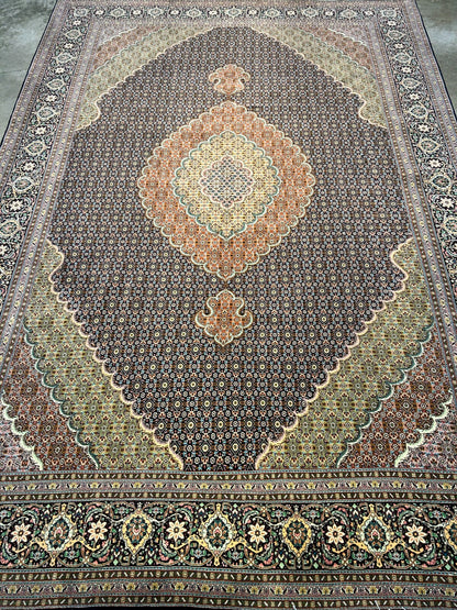 6'7"x9'9" Fine Hand-Knotted Wool & Silk Blend Tabrize Mahi Carpet - Area Rug