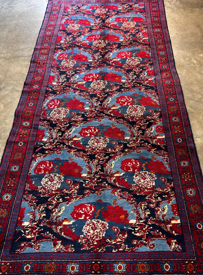 4'9" x 10'0'' Hand-Knotted 100% Lamb Wool Pile Sennehe Area Rug - Carpet