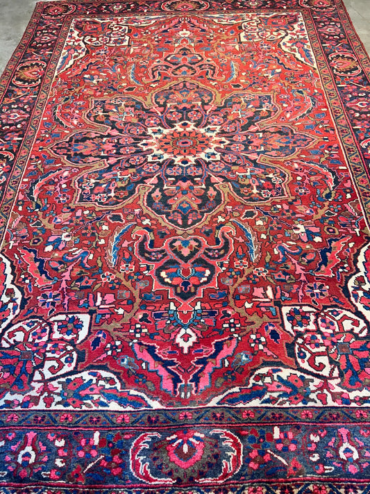 8'2"x11'6" Hand-Knotted 100% Wool Pile Herize Rug