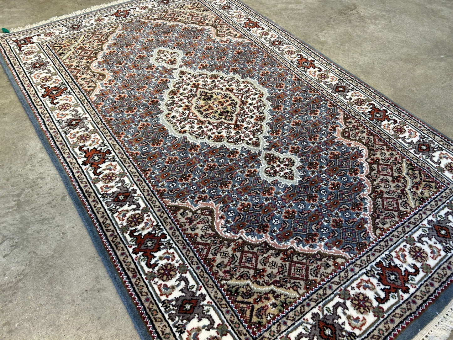 3'1"x4'10" Hand-Knotted Wool & Silk Pile Tabrize Mahi Rug
